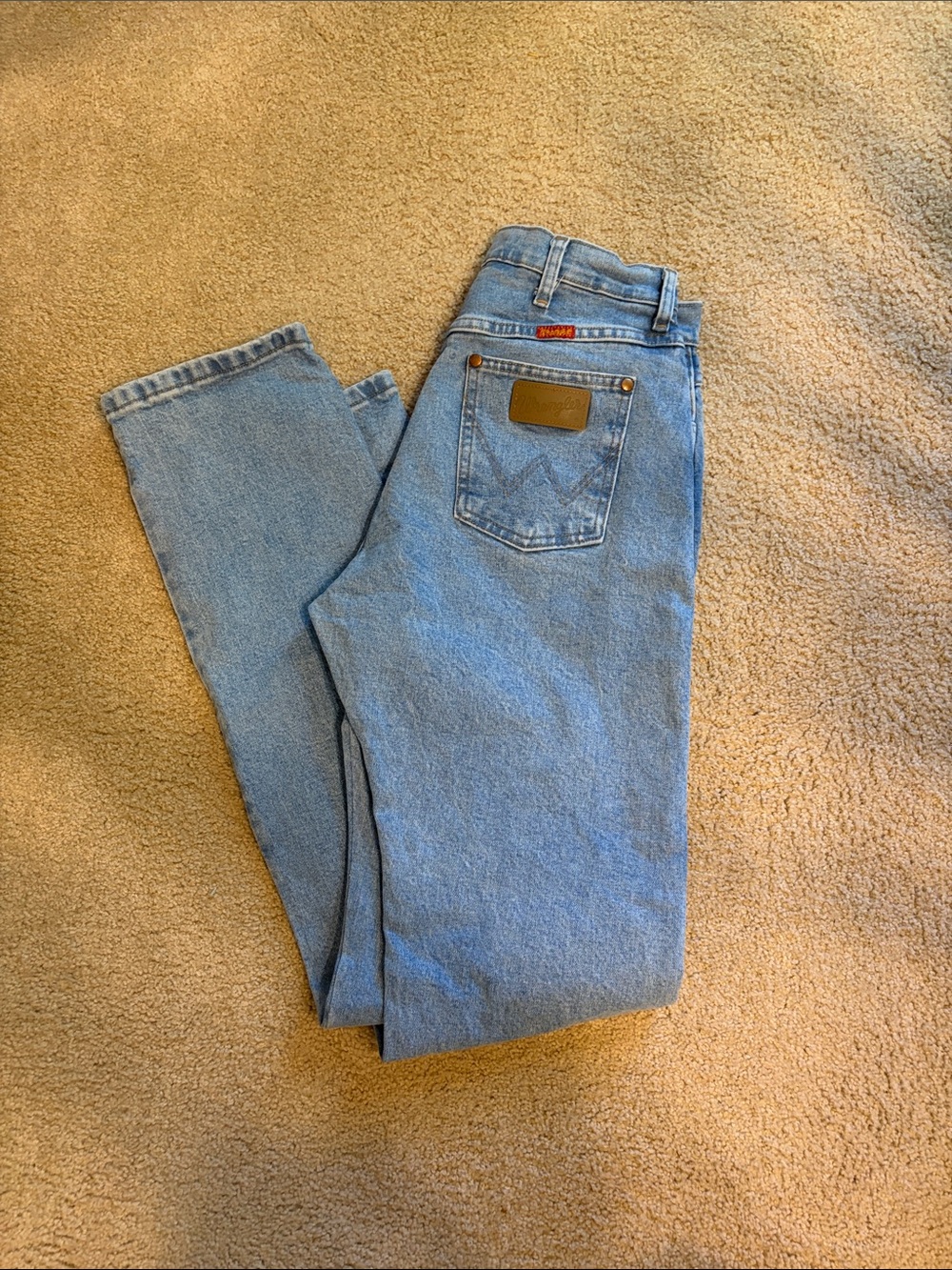 Wrangler Light Blue High-Rise Women's Jeans